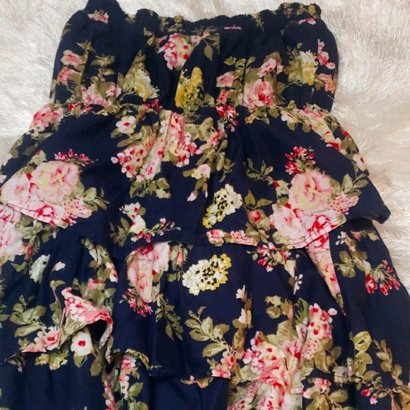 Summer 👗 - Picture 4 of 4